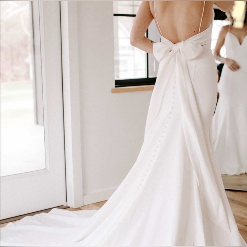 Allure Bridal Gown 9603 - Picture 5 of 8